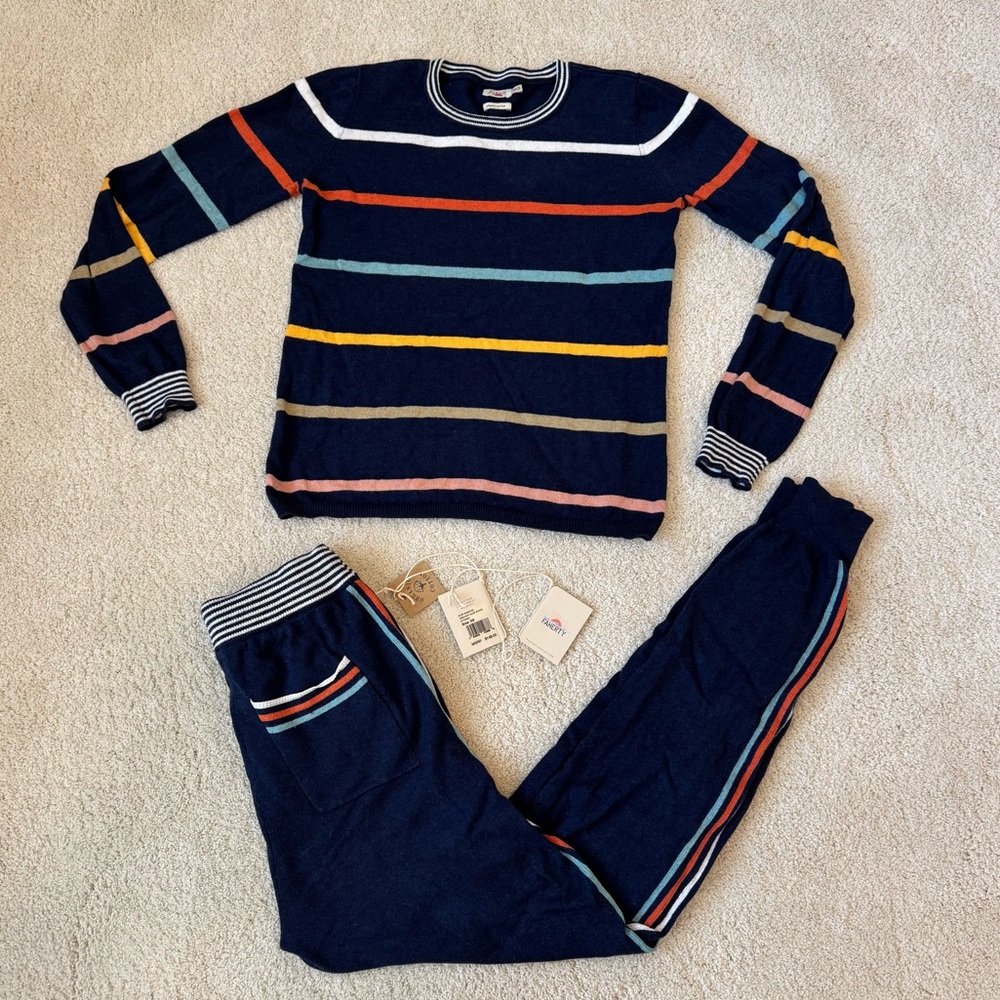 Faherty Surf Stripe Cotton & Cashmere Striped Navy Sweater and Jogger Set